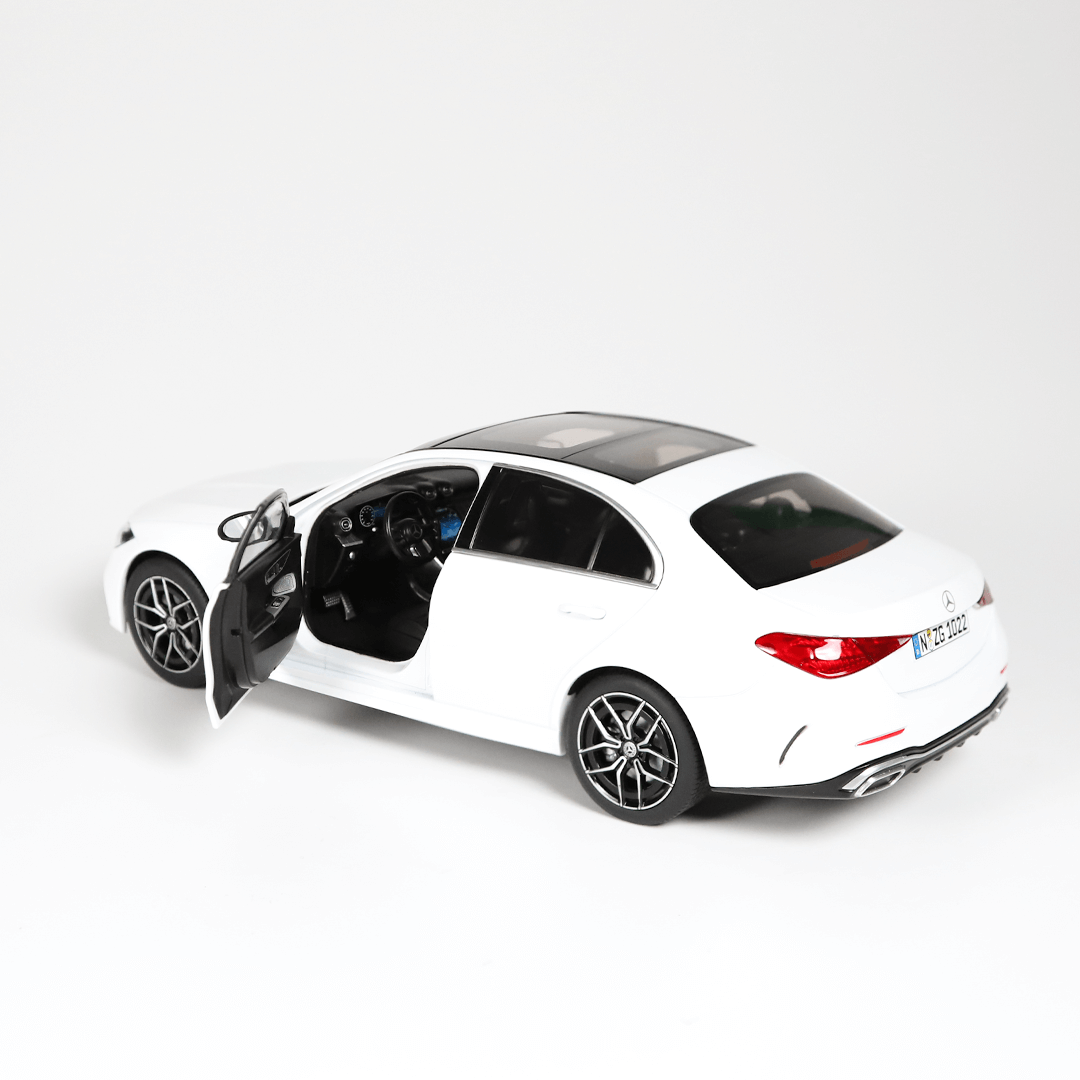 nzg-mercedes-benz-c-klasse-w206-modellauto-1-18-schwarz image 6