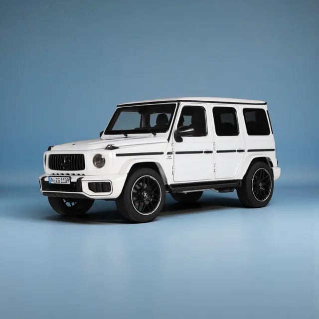 nzg-mercedes-amg-g-63-4x4-modellauto-1-18-polarwhite image 1