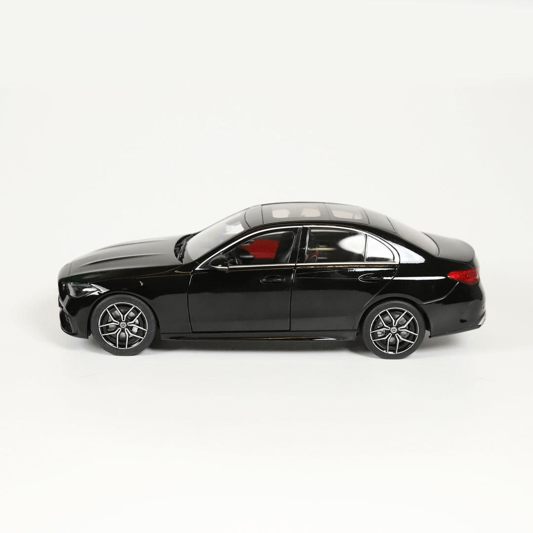 nzg-mercedes-benz-c-klasse-w206-modellauto-1-18-schwarz image 3