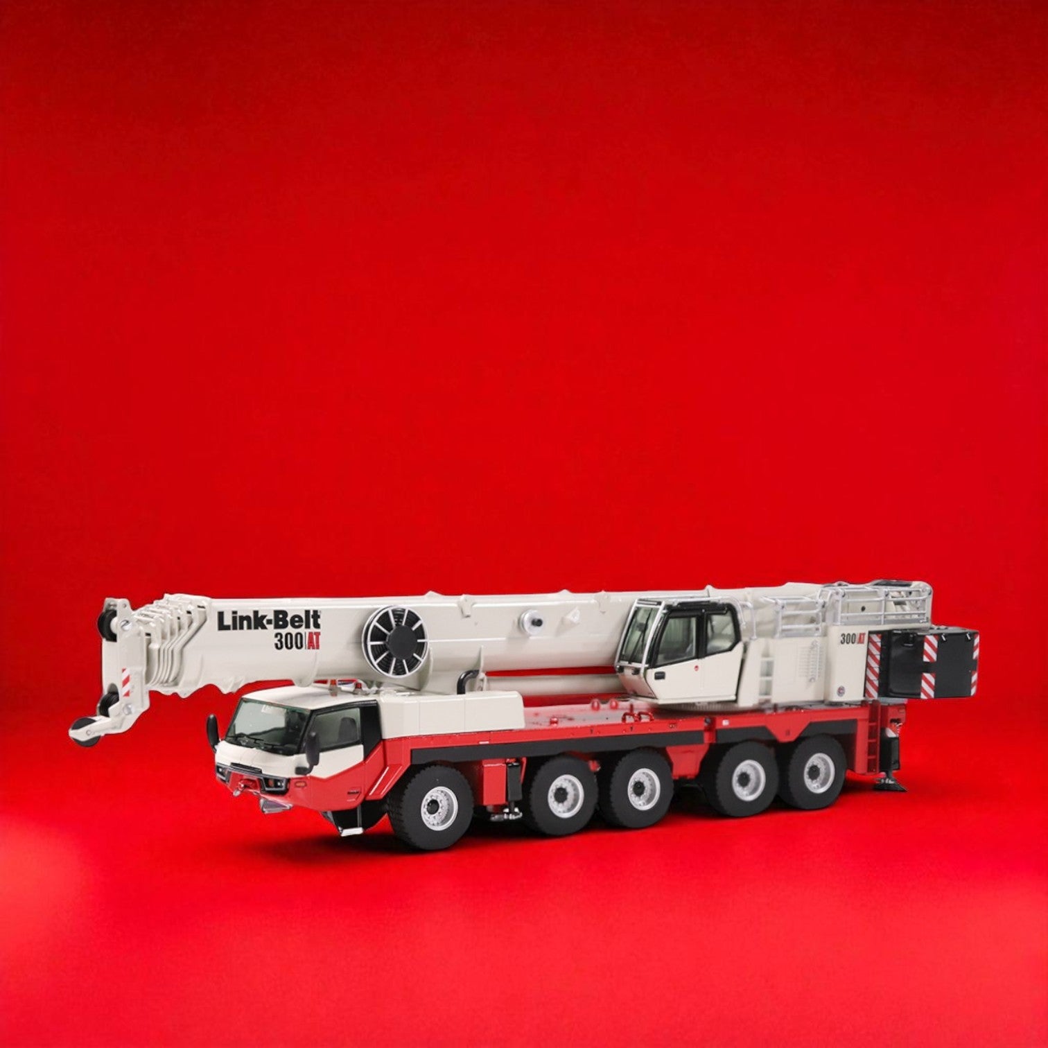 nzg-link-belt-300-at-autokran-modell-1-50-teleskoparm image 1
