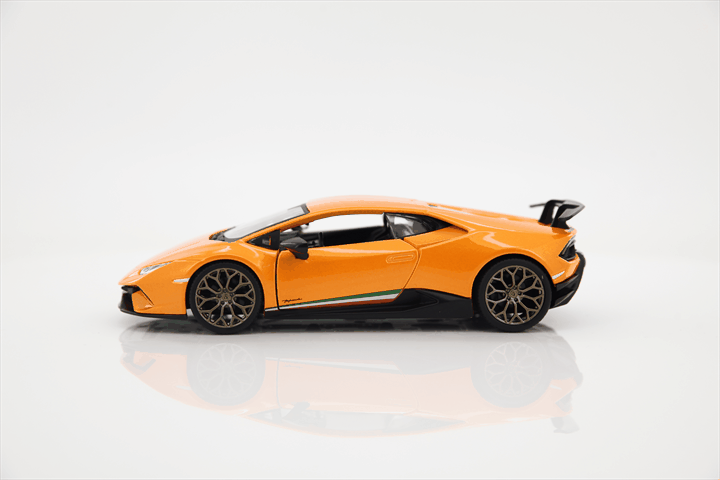 bburago-lamborghini-huracan-performante-modellauto-1-24-orange image 3