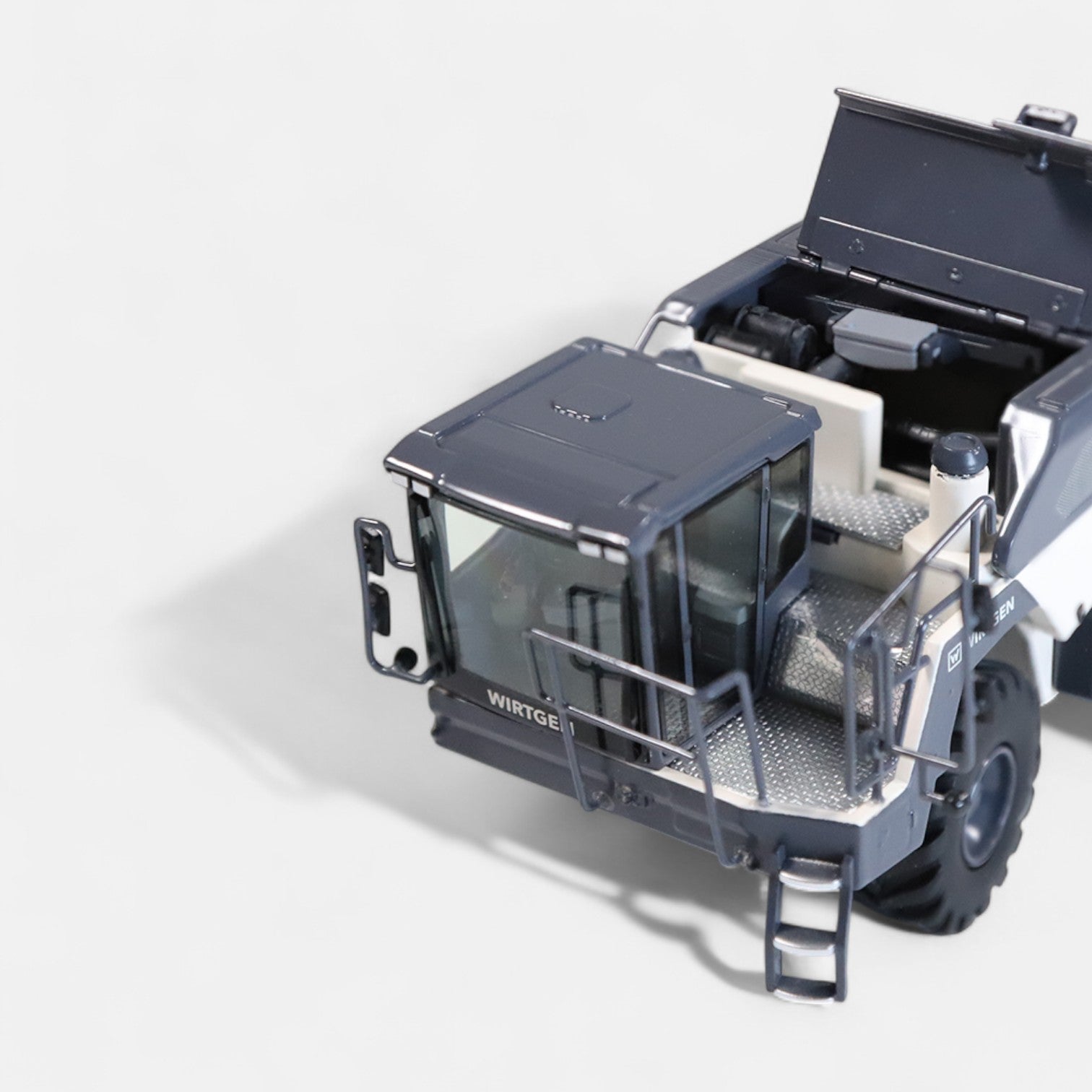 nzg-wirtgen-wr-240-x-kaltrecycler-modell-1-50 image 6