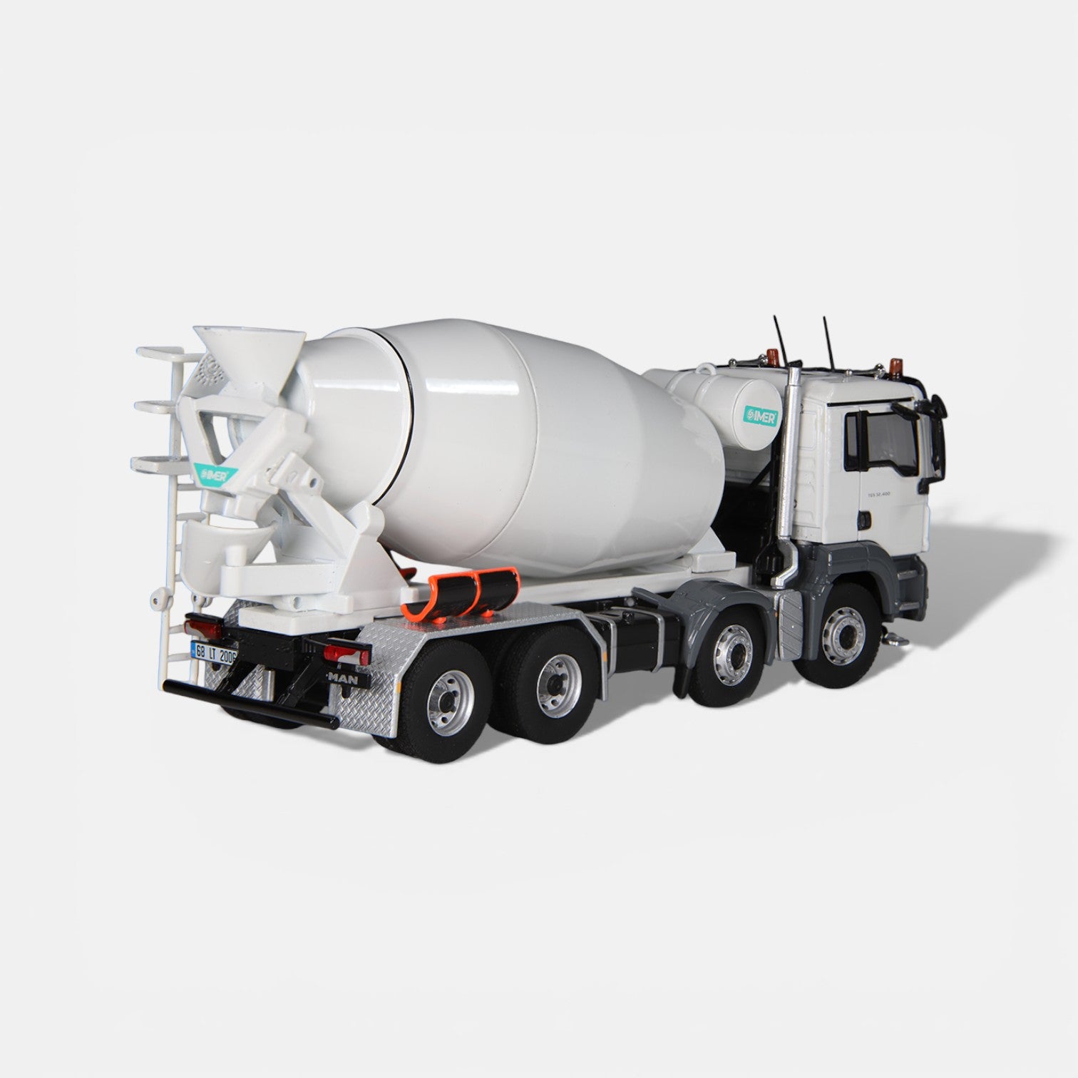 nzg-man-tgs-8x4-imer-fahrmischer-lkw-modell-1-50 image 4