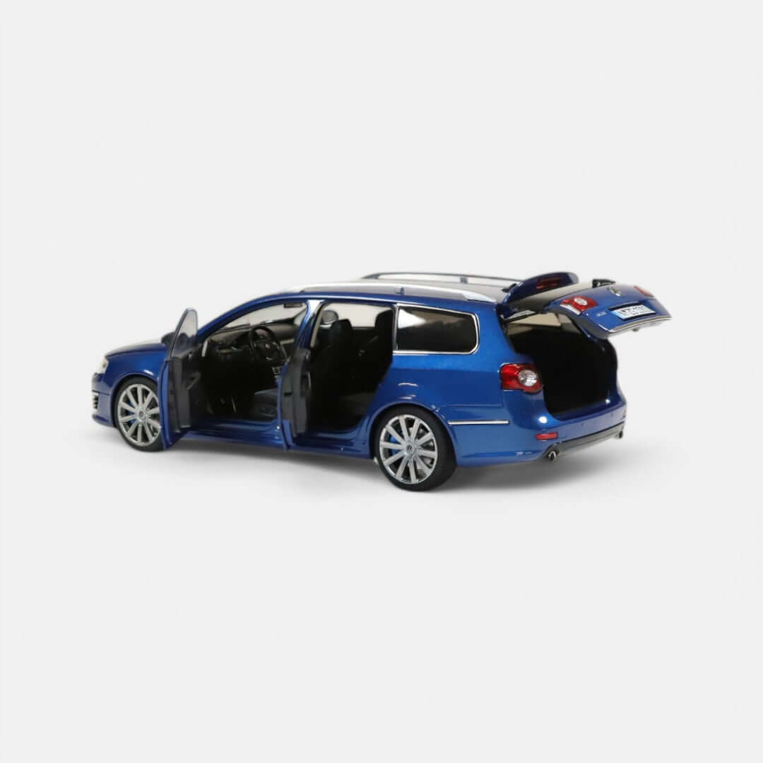 nzg-cars-volkswagen-passat-r36-modellauto-1-18-biscaya-blau image 4