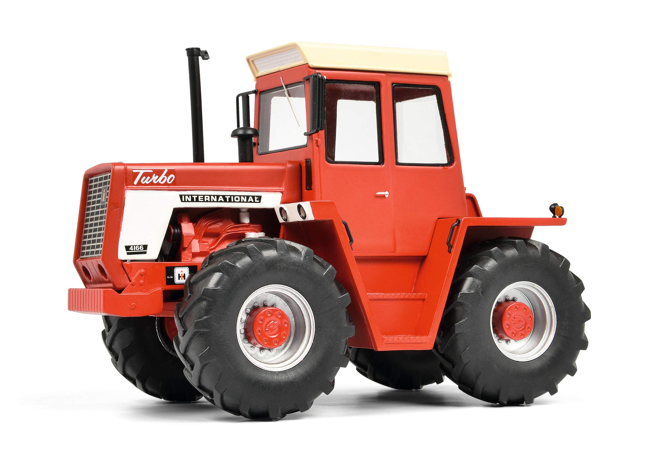 schuco-pro-r32-international-4166-traktor-1-32-rot-limitiert image 1