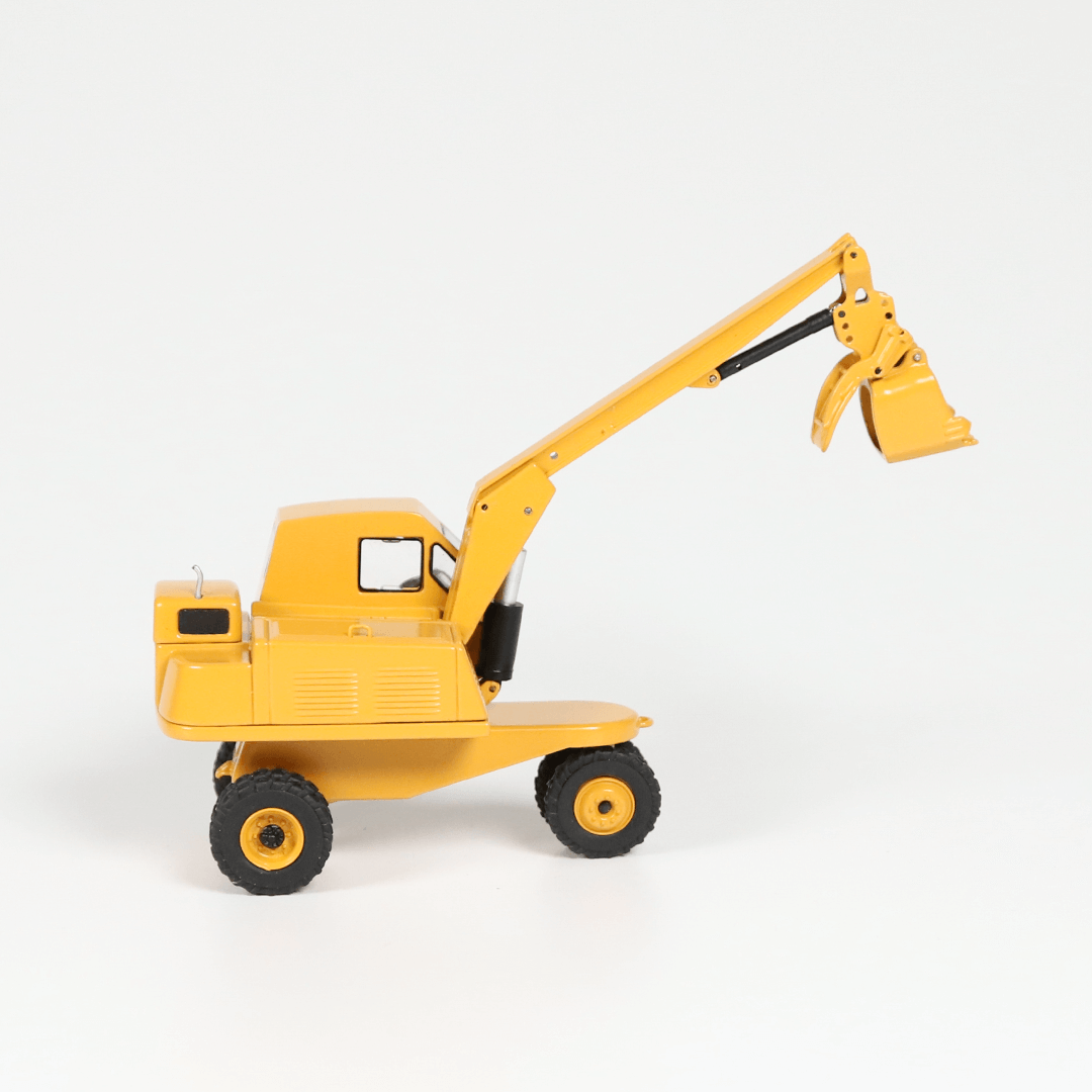 nzg-liebherr-l300-bagger-modell-1-50-sammler image 4