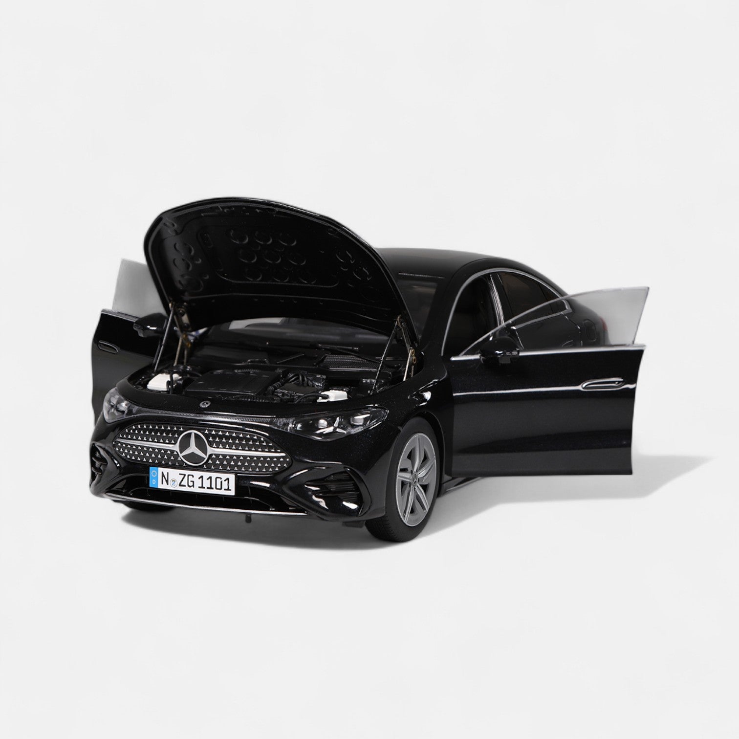 nzg-mercedes-benz-cla-coup-modellauto-polarwei-hybrid image 8