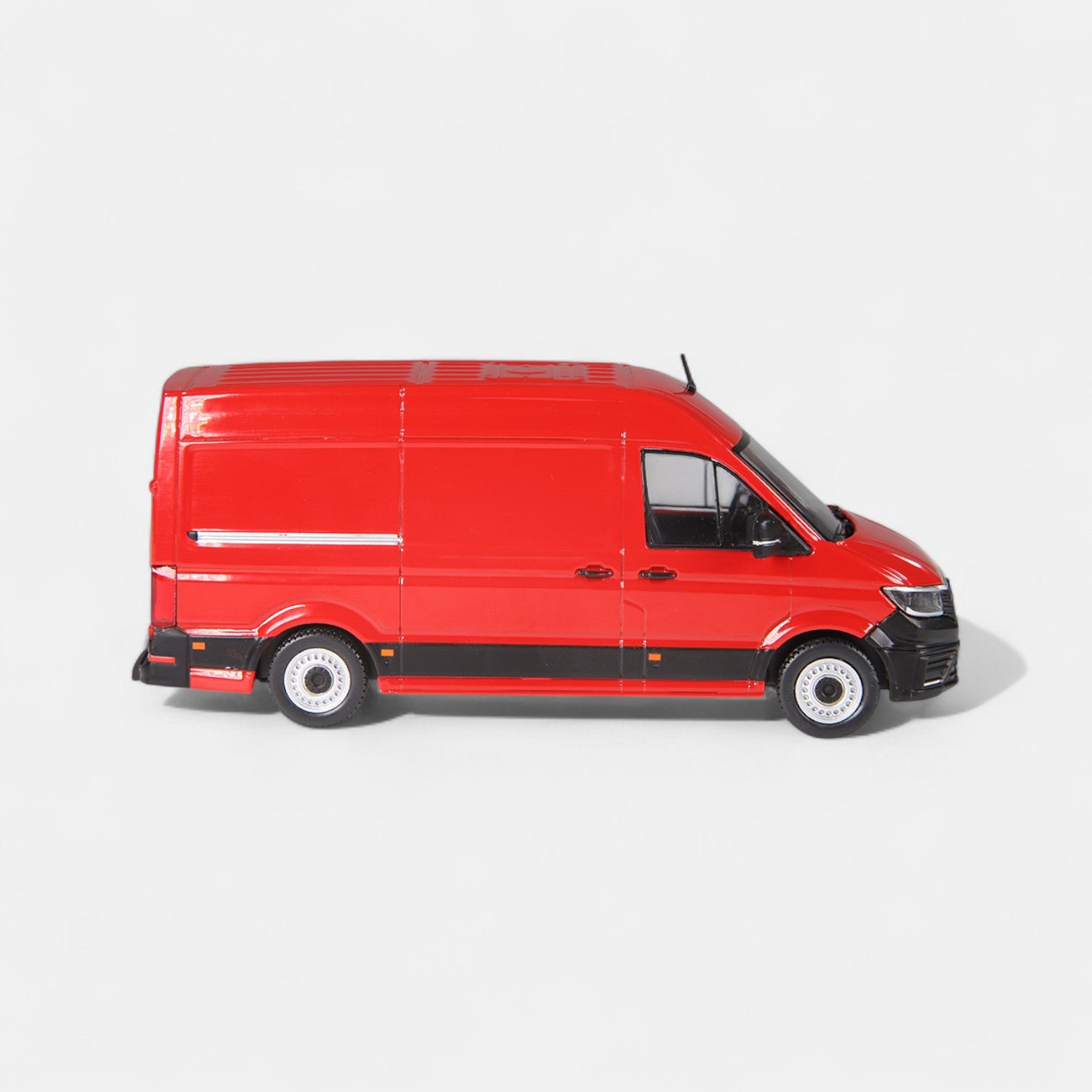 nzg-vw-crafter-l2h2-modell-1-43-feuerwehr-rot-sdis-71 image 4