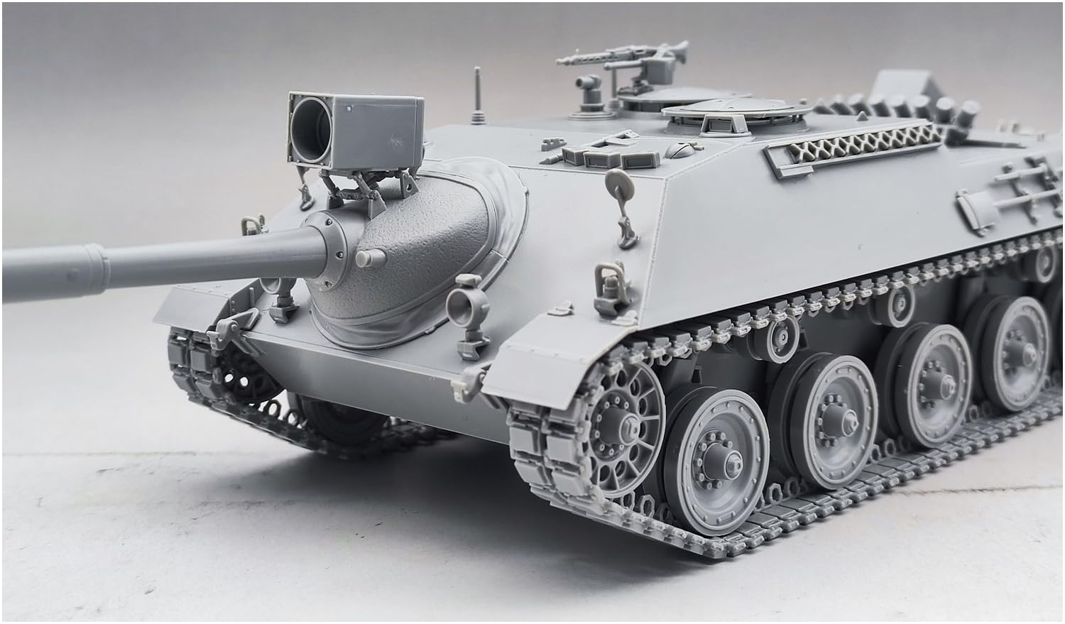 das-werk-dw35031-kanonenjagdpanzer-2in1-bausatz-1-35 image 3