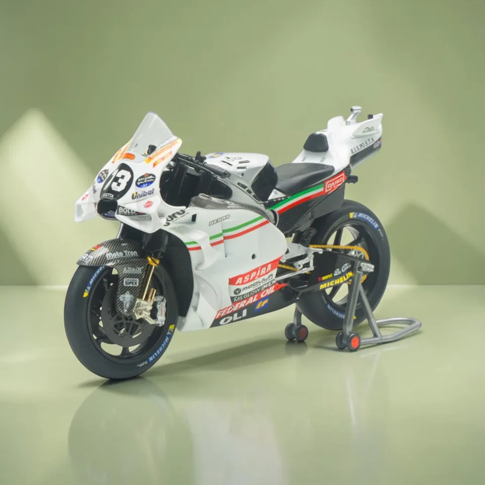 nzg-gresini-ducati-gp23-am73-motorrad-1-12-retro image 1