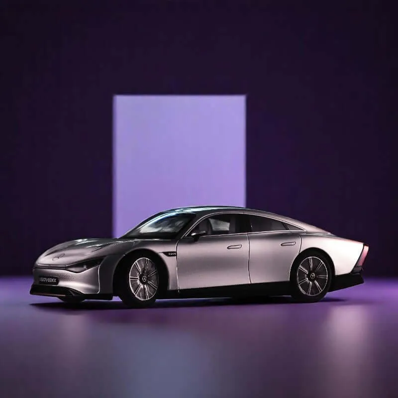 nzg-mercedes-benz-vision-eqxx-modellauto-1-18-silber image 1