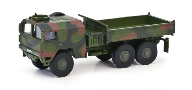 schuco-edition-man-7to-kat-kipper-modellauto-1-87-flecktarn image 1