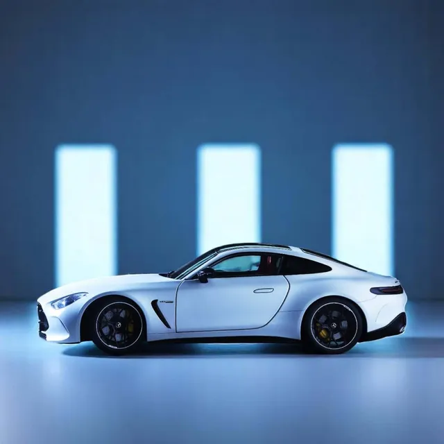 nzg-mercedes-amg-gt-63-automodell-1-18-opalithwei image 1