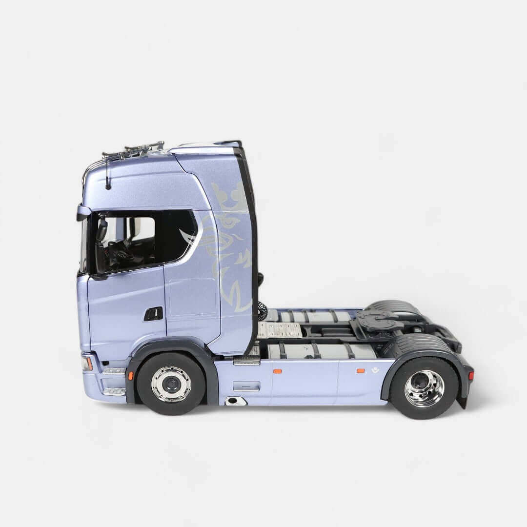 nzg-scania-730s-v8-4x2-lkw-modell-1-18-blau image 5