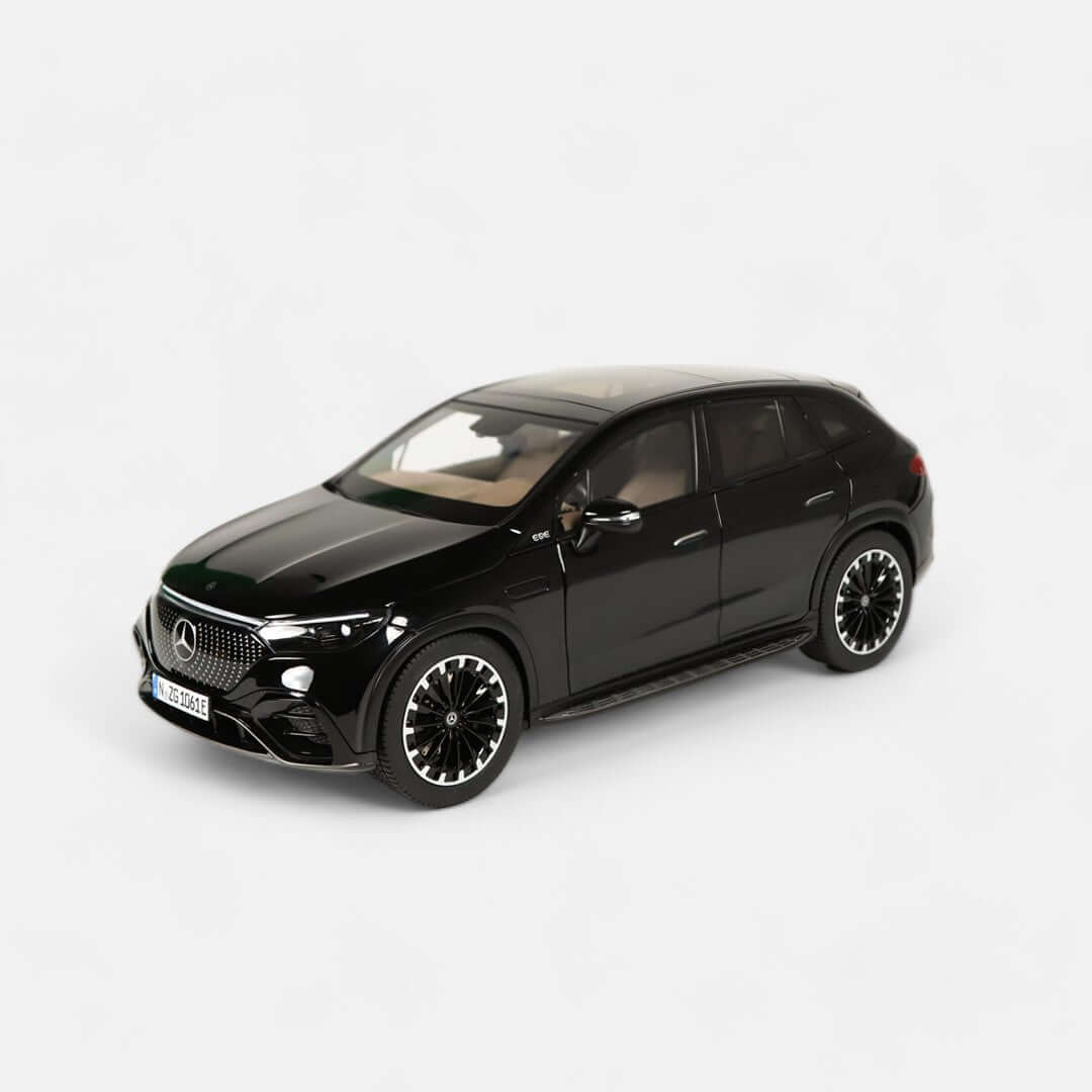 nzg-mercedes-eqe-suv-amg-line-modellauto-1-18-wei image 6