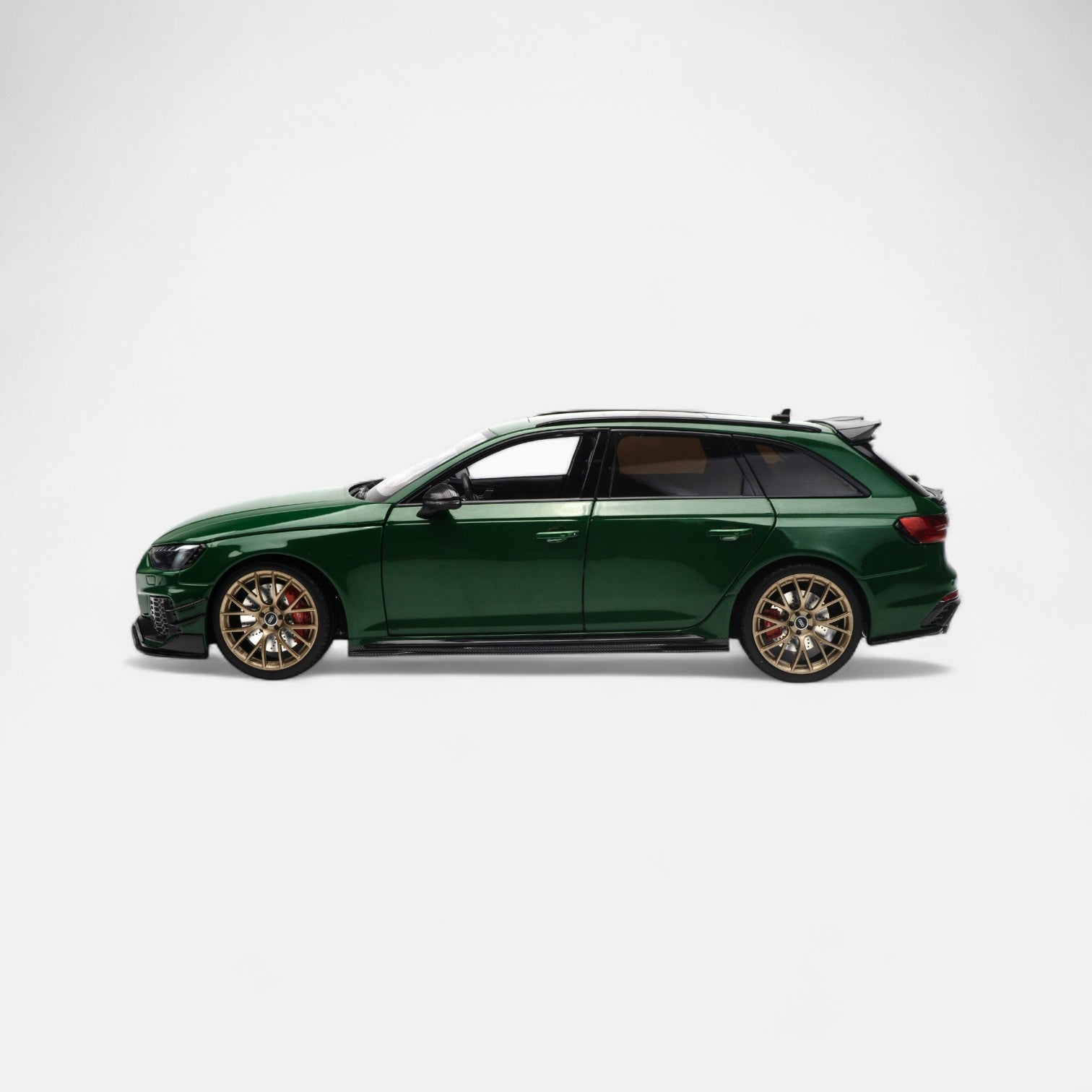 nzg-cars-audi-rs4-darwin-modellauto-1-18-gr-n-metallic image 2