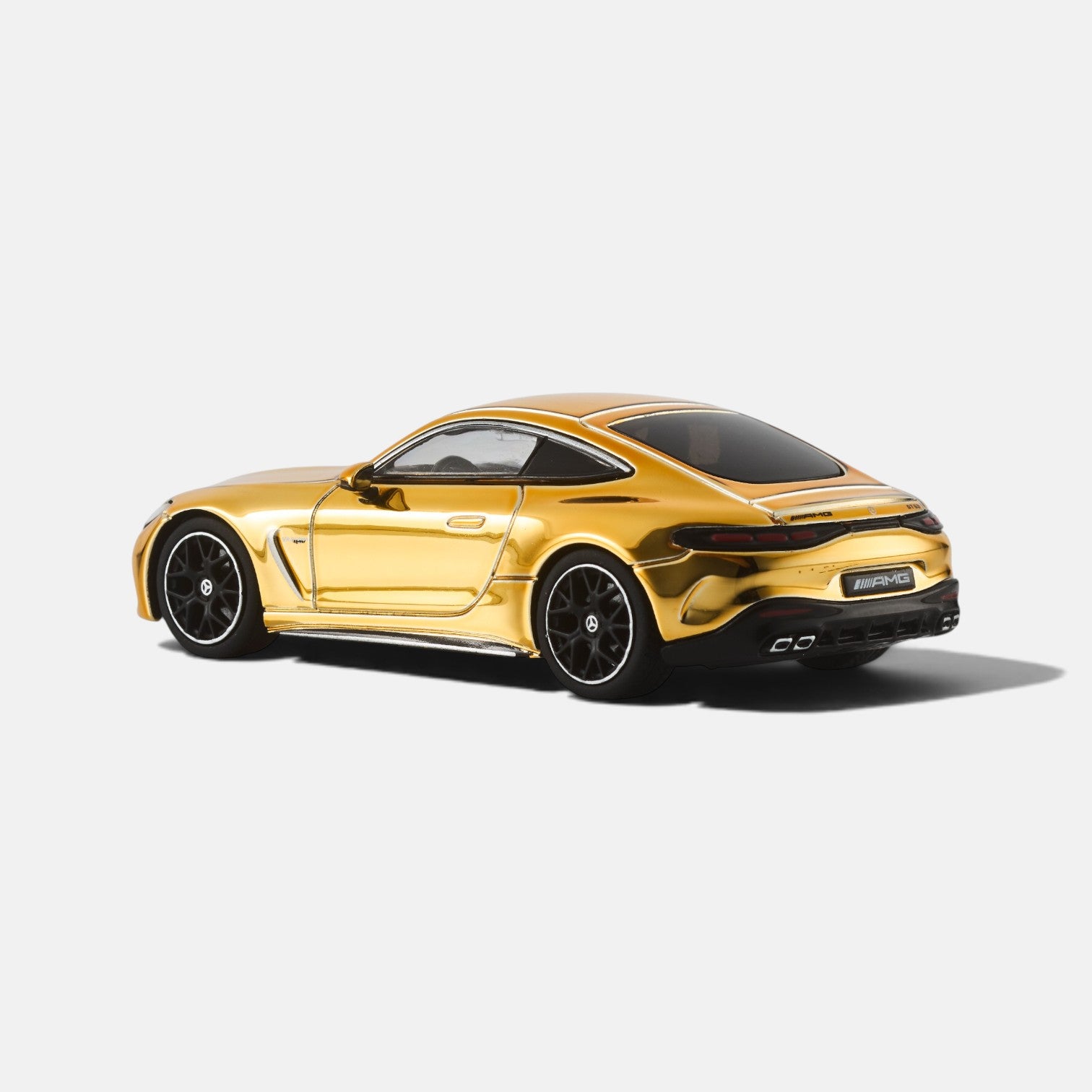 nzg-mercedes-amg-gt-63-special-edition-auto-1-64-silber-chrome image 7