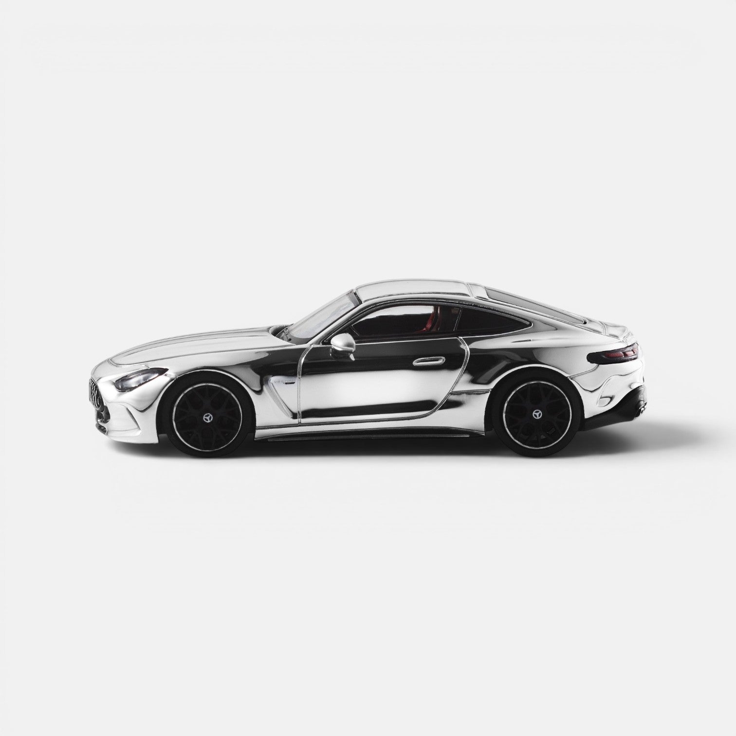 nzg-mercedes-amg-gt-63-special-edition-auto-1-64-silber-chrome image 2