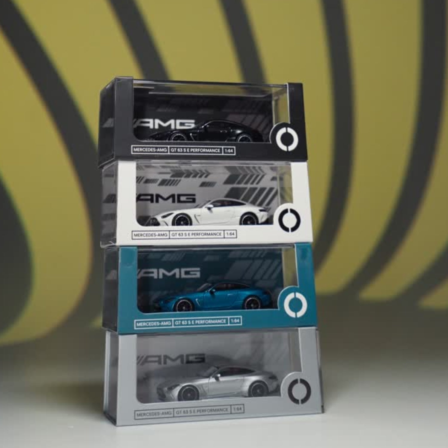 nzg-mercedes-amg-gt-63-modellauto-1-64-hyper-blue-magno image 5