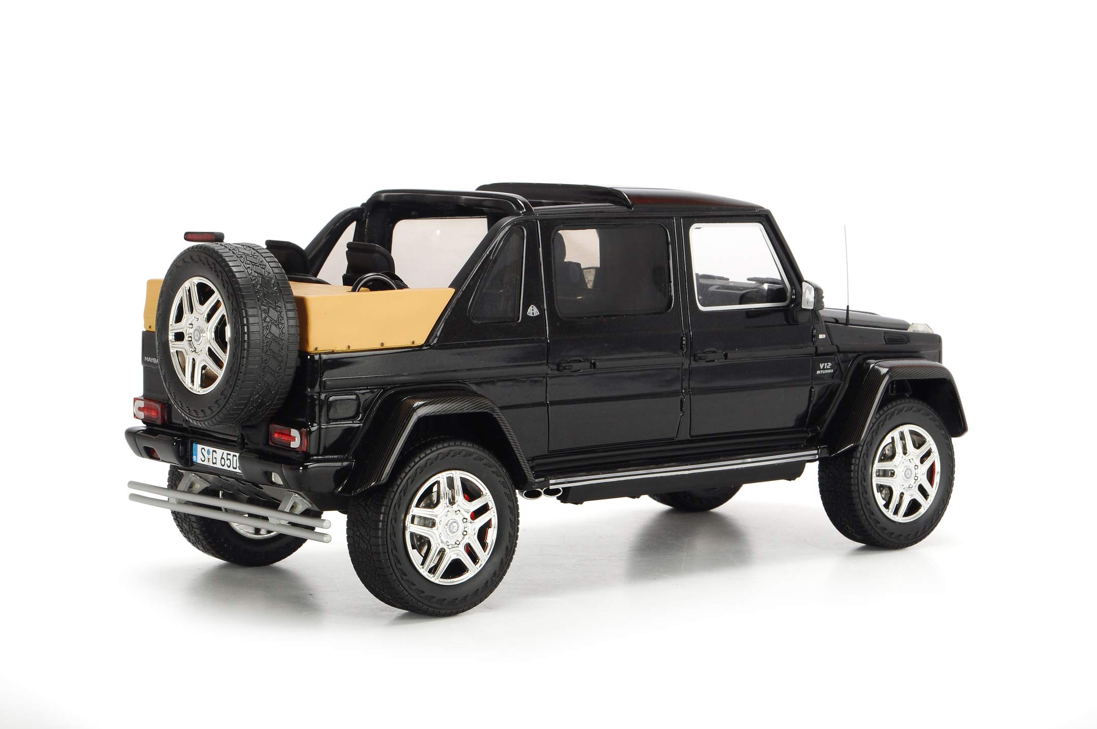 schuco-pro-r18-mercedes-maybach-g650-landaulet-1-18-schwarz image 3