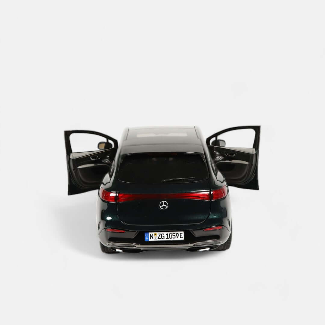 nzg-mercedes-eqs-suv-amg-line-modellauto-1-18-smaragdgr-n image 5
