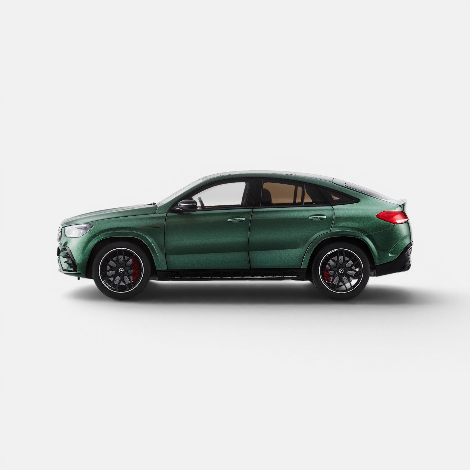 nzg-mercedes-amg-gle-53e-coup-suv-modellauto-1-18-gr-n image 2