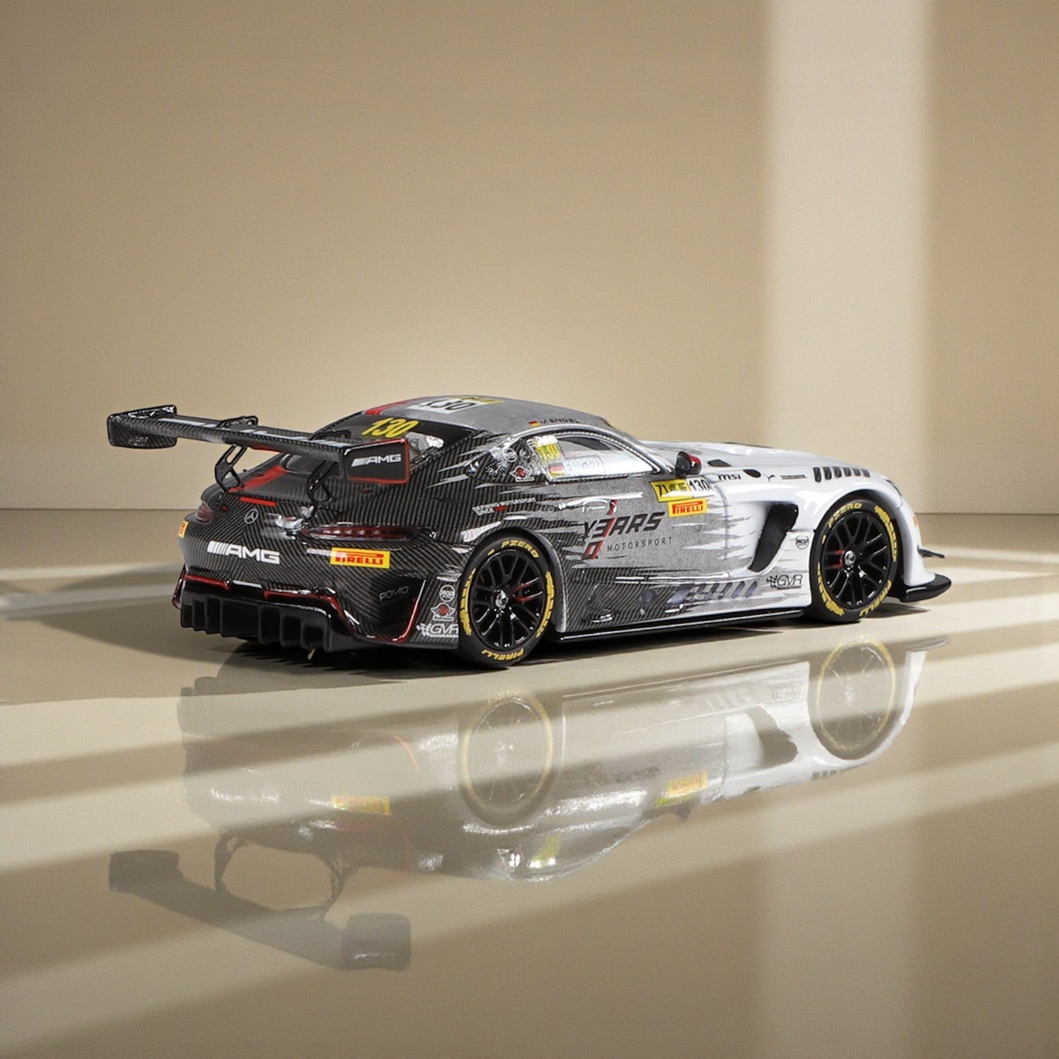 nzg-mercedes-amg-gt3-mann-filter-mamba-modellauto-1-64 image 2