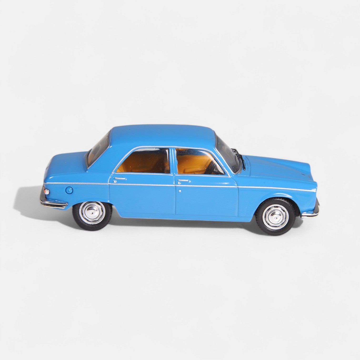 nzg-peugeot-204-1967-oldtimer-modellauto-1-43-blau-limitiert image 4