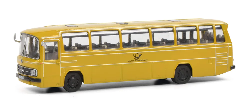 schuco-edition-mercedes-o302-post-bus-modellauto-gelb-1-87 image 1