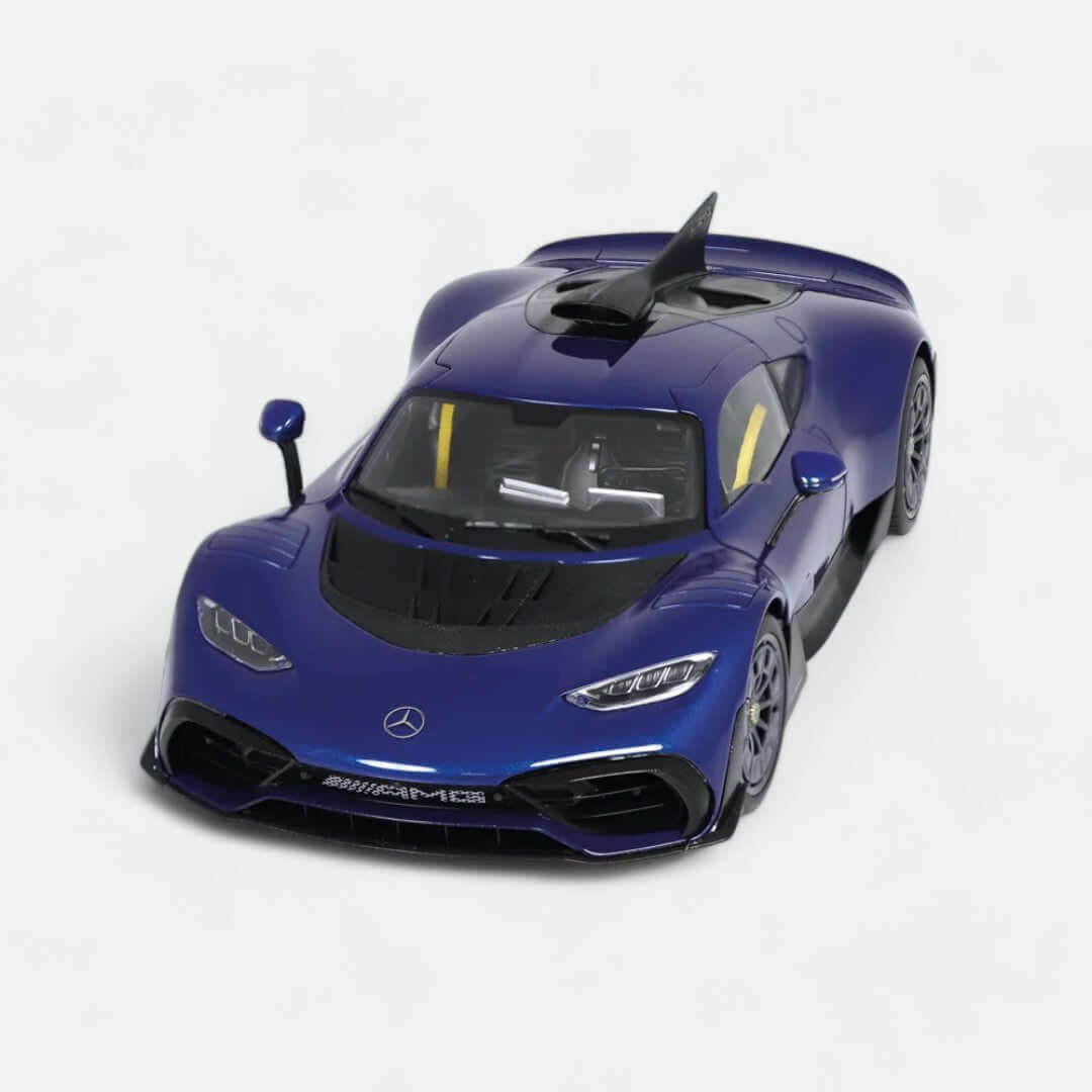 nzg-cars-mercedes-amg-one-street-modellauto-1-18 image 6