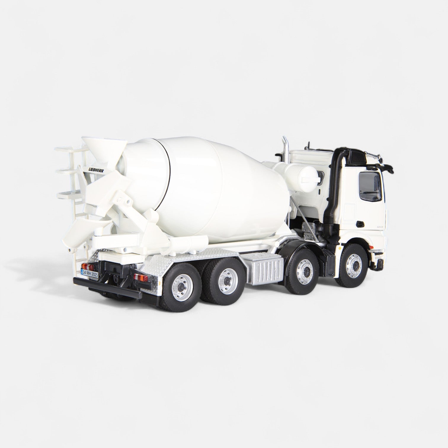 nzg-mercedes-benz-arocs-8x4-betonmischer-lkw-modell-mischtrommel image 4