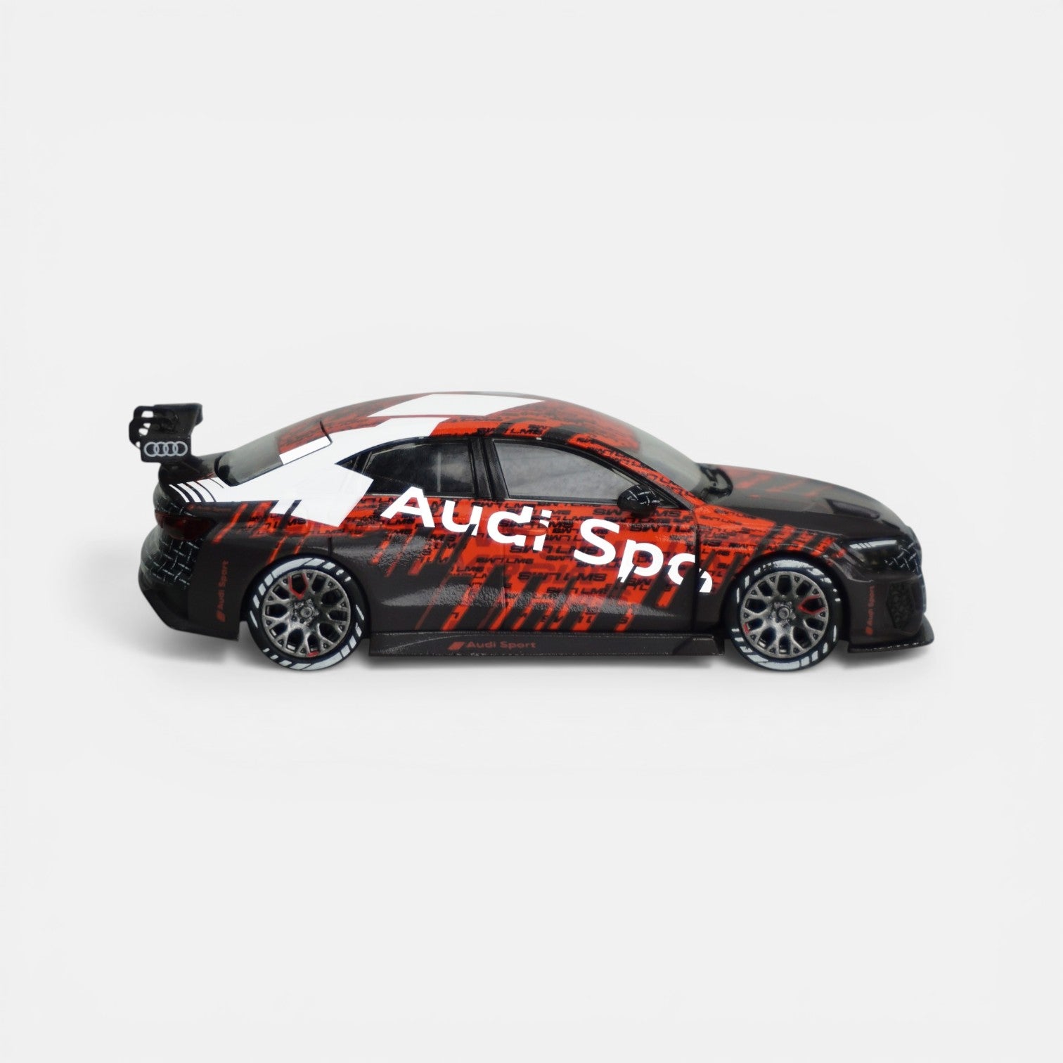 nzg-audi-rs-3-lms-presentation-modellauto-1-18-rennwagen image 6