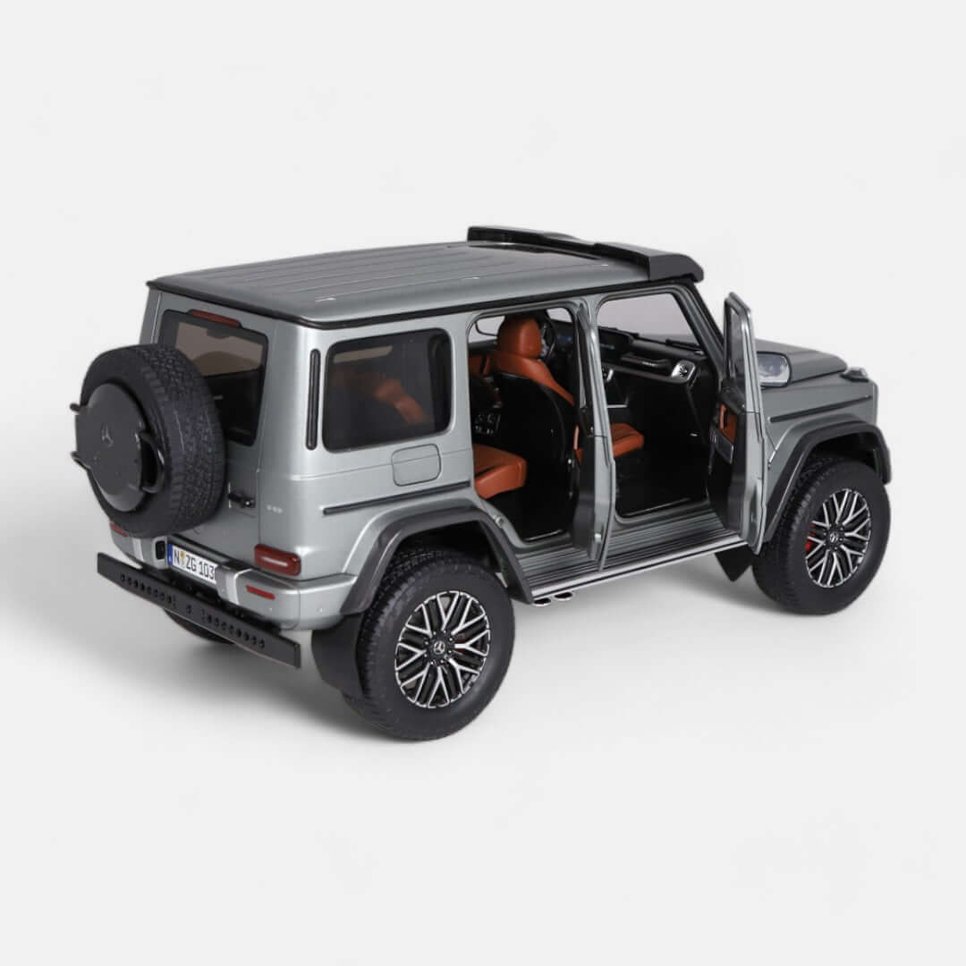 nzg-mercedes-amg-g-63-4x4-w463-modellauto-1-12-gel-ndewagen image 2