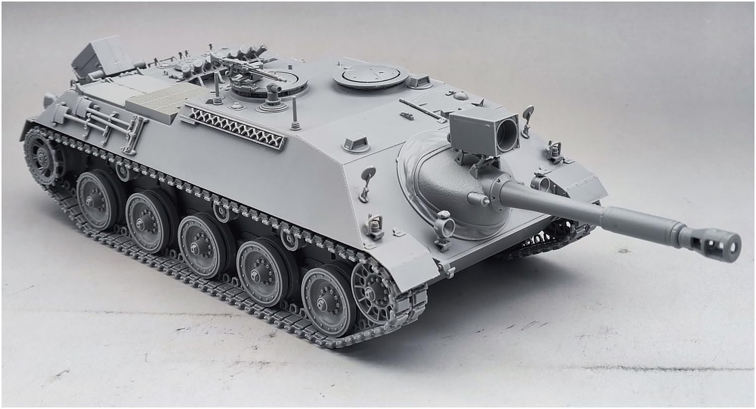 das-werk-dw35031-kanonenjagdpanzer-2in1-bausatz-1-35 image 2