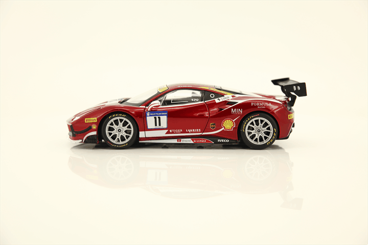 bburago-racing-ferrari-488-challenge-modellauto-1-24-rot image 3