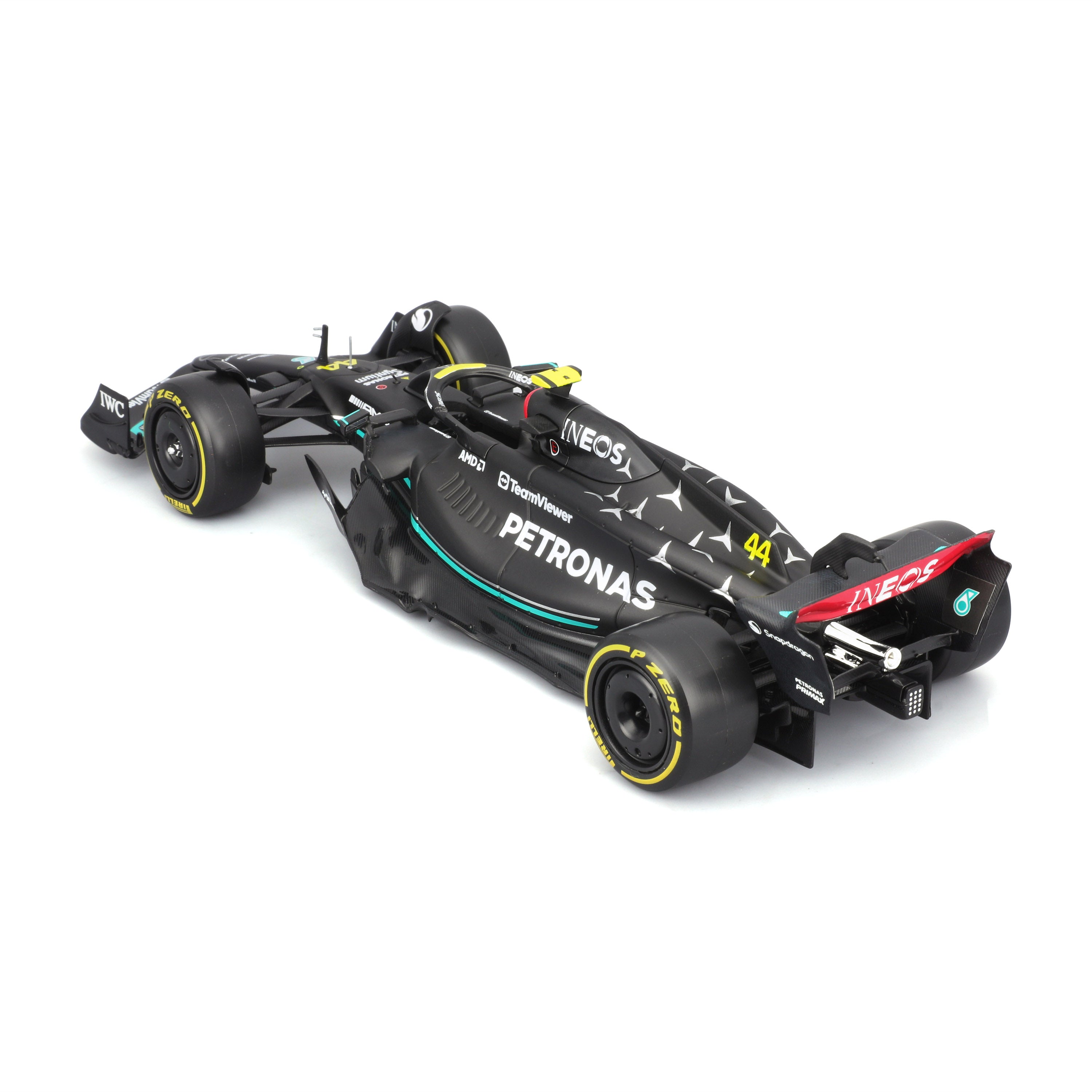 bburago-formula-1-mercedes-w14-44-modellauto-1-24-mit-fahrer image 4