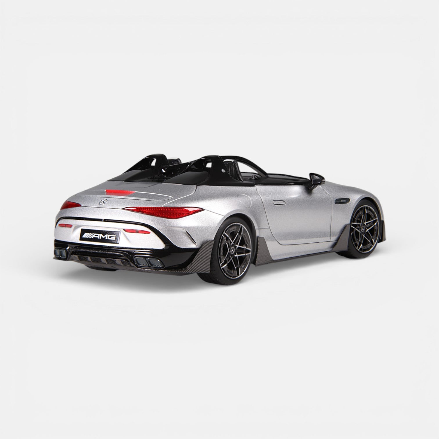 nzg-cars-mercedes-amg-purespeed-modellauto-1-18 image 5