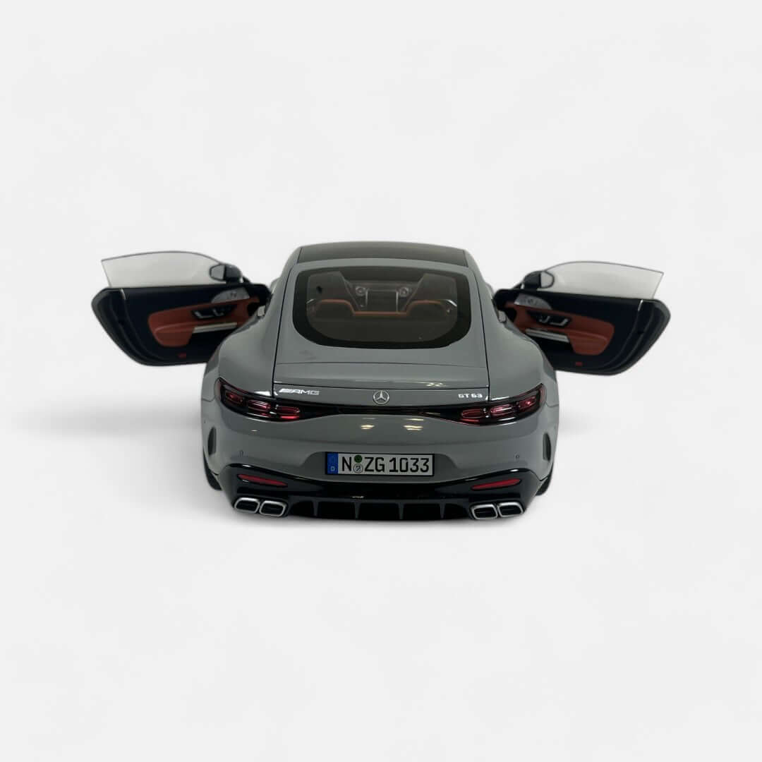 nzg-mercedes-amg-gt-63-auto-1-12-alpingrey image 7