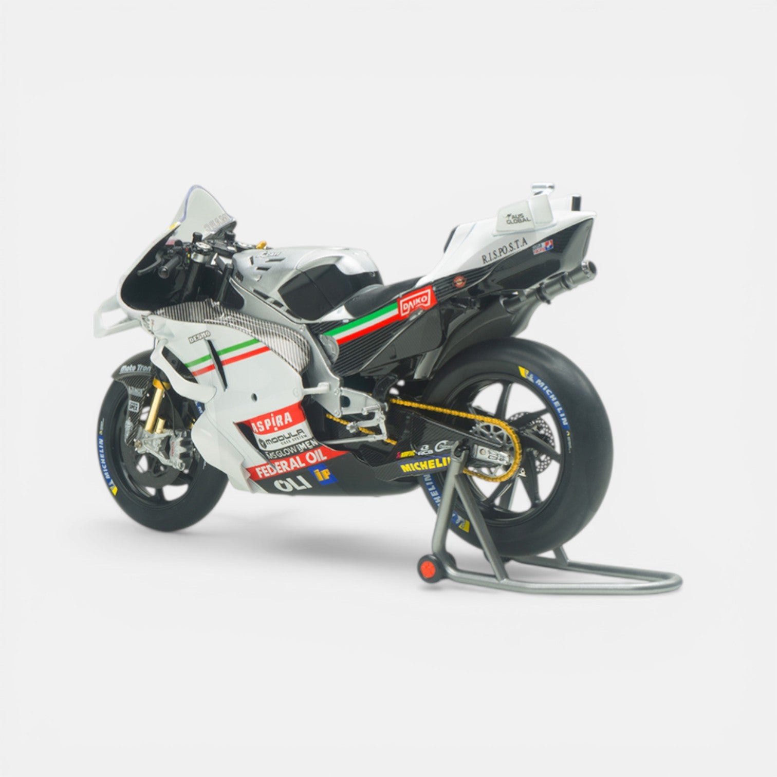 nzg-gresini-ducati-gp23-am73-motorrad-1-12-retro image 3