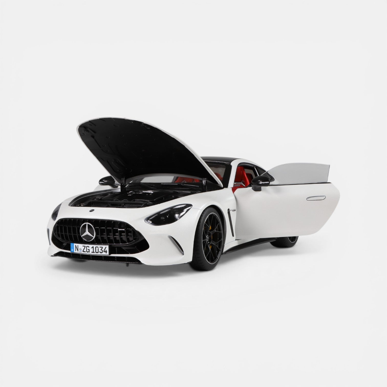 nzg-mercedes-amg-gt-63-automodell-1-18-opalithwei image 6