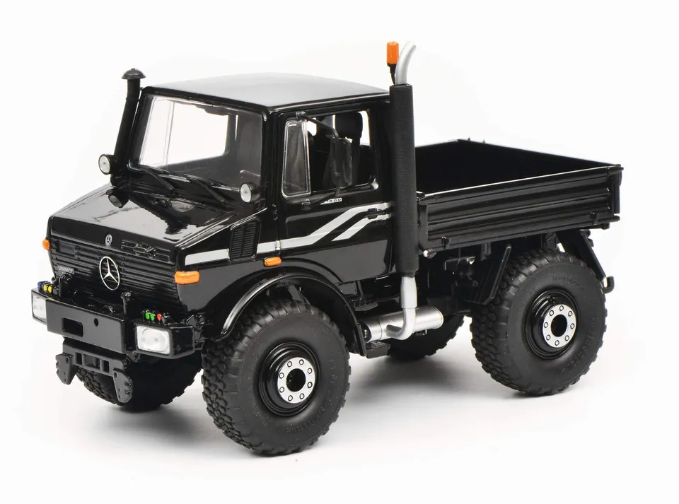 schuco-edition-mercedes-unimog-u1600-modellauto-1-32-schwarz-metall image 1