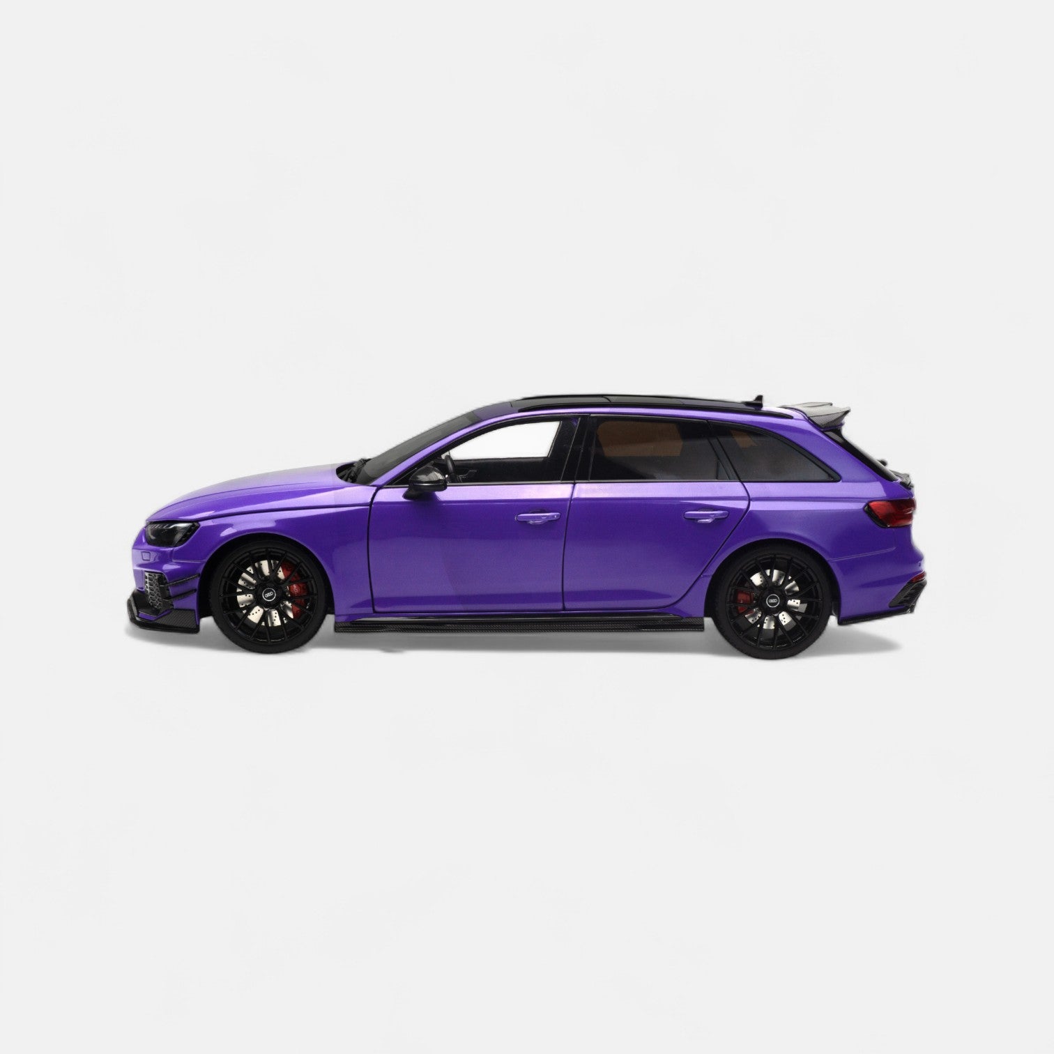 nzg-cars-audi-rs4-darwin-modellauto-1-18-gr-n-metallic image 8
